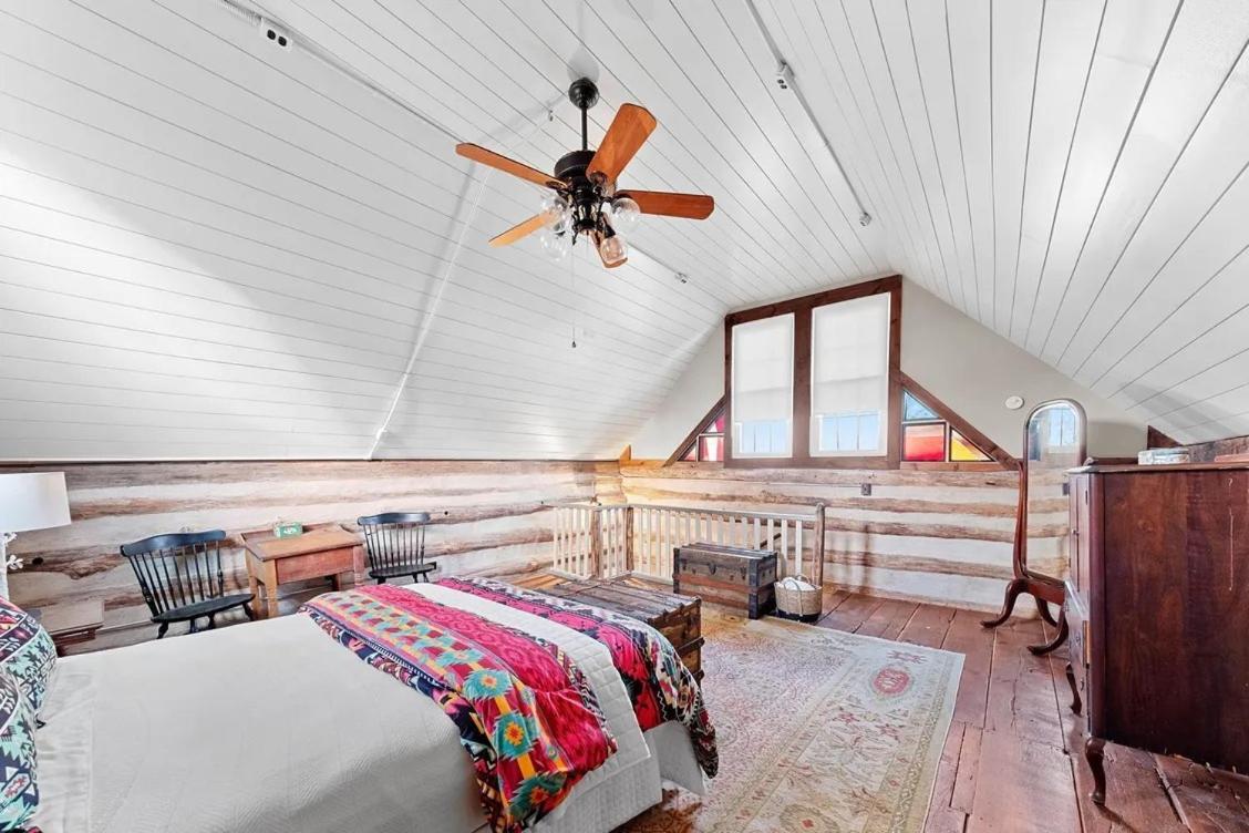 Rustic Augusta Cabin Εξωτερικό φωτογραφία